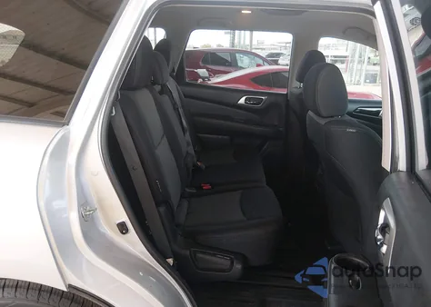 2019 Nissan Pathfinder Sv z USA, uszkodzony, nr VIN 5N1DR2MN2KC583256